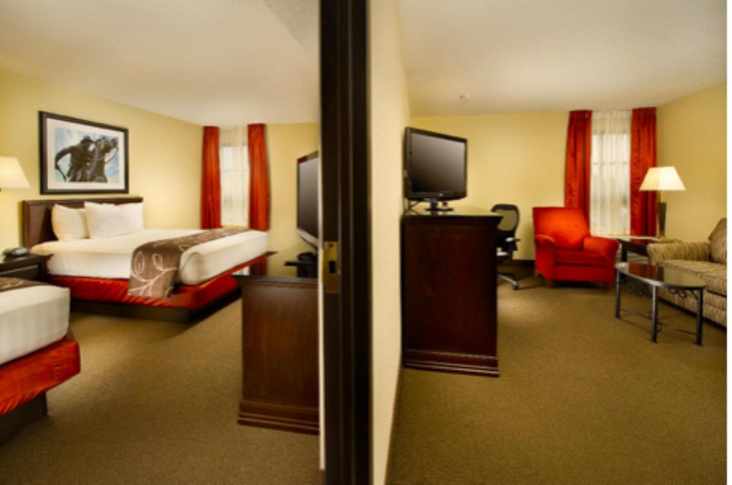 Hotel Lotus Kansas City Merriam Exterior photo